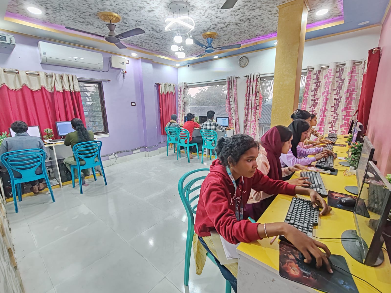 DIPLOMA IN MULTIMEDIA